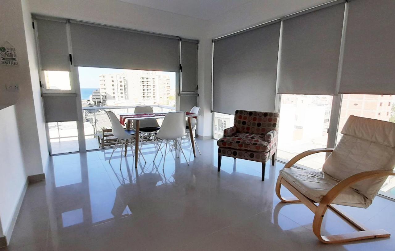 プエルト・マドリンCoral II Departamento Aアパートメント エクステリア 写真